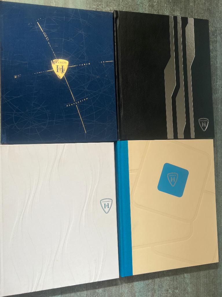 4x boek Heesen jacht/yachts bouw.., Ophalen of Verzenden, Zo goed als nieuw, Boot