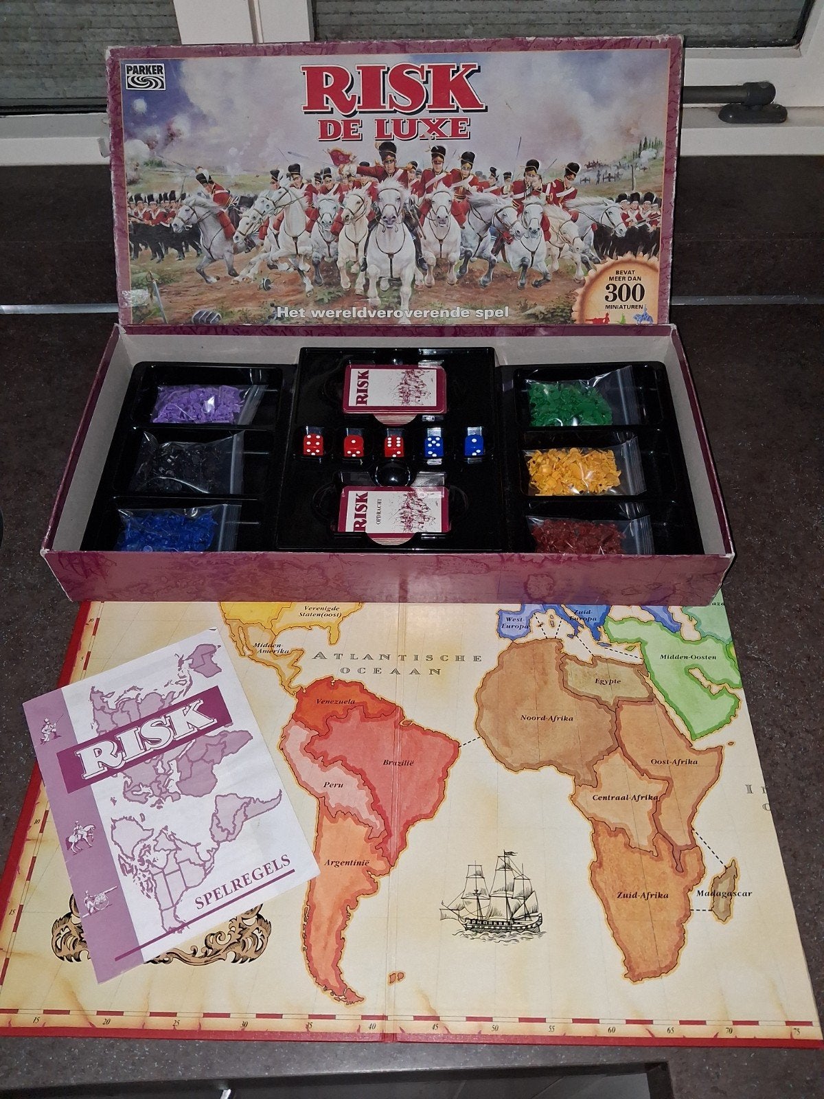 risk de luxe 1994 uitmuntende staat Parker, Hobby en Vrije tijd, Ophalen of Verzenden, Zo goed als nieuw