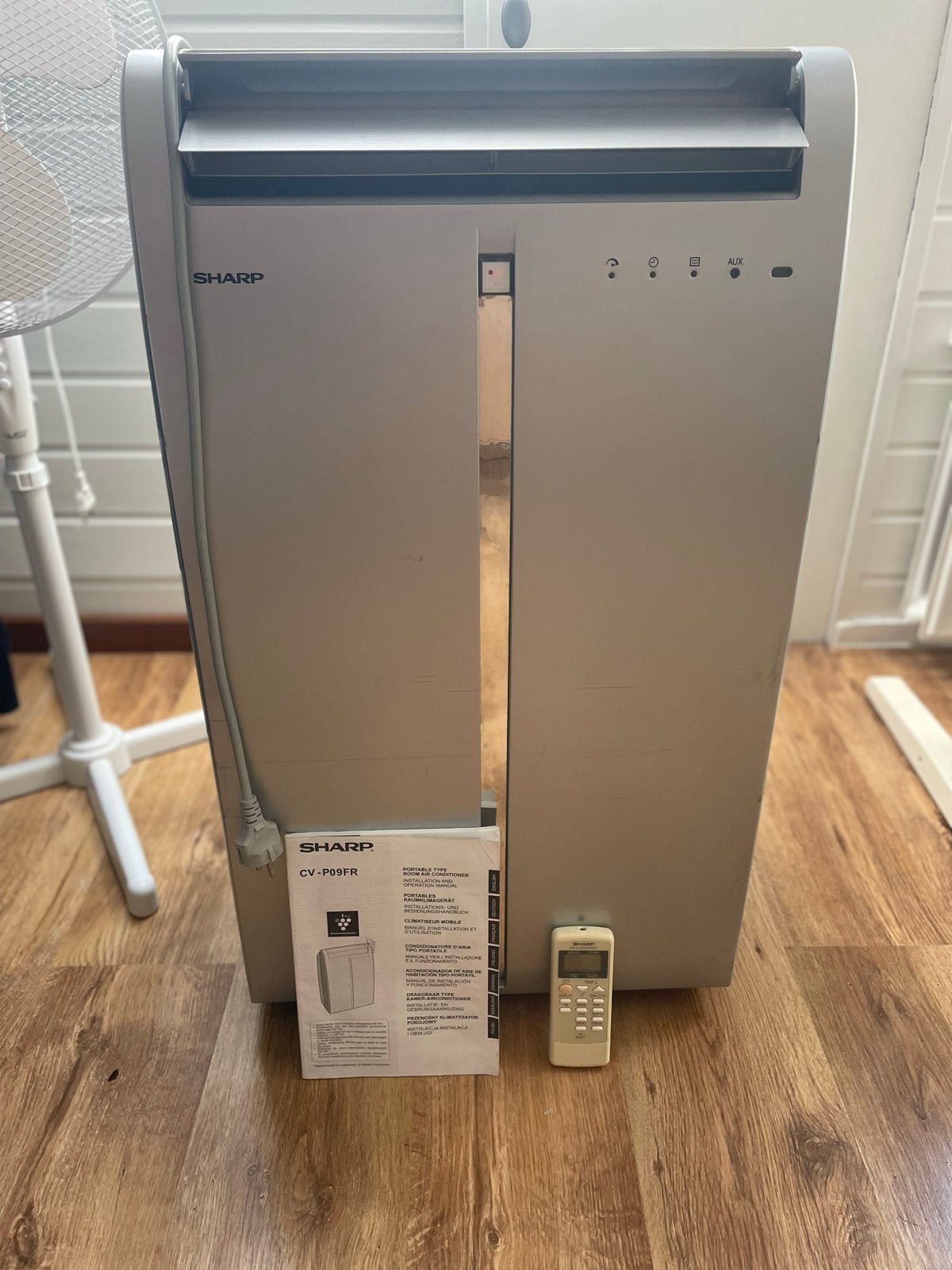 Sharp Mobiele Airco CV-P09FR met Afstandsbediening, Gebruikt, Minder dan 60 m³, 3 snelheden of meer, Ophalen of Verzenden
