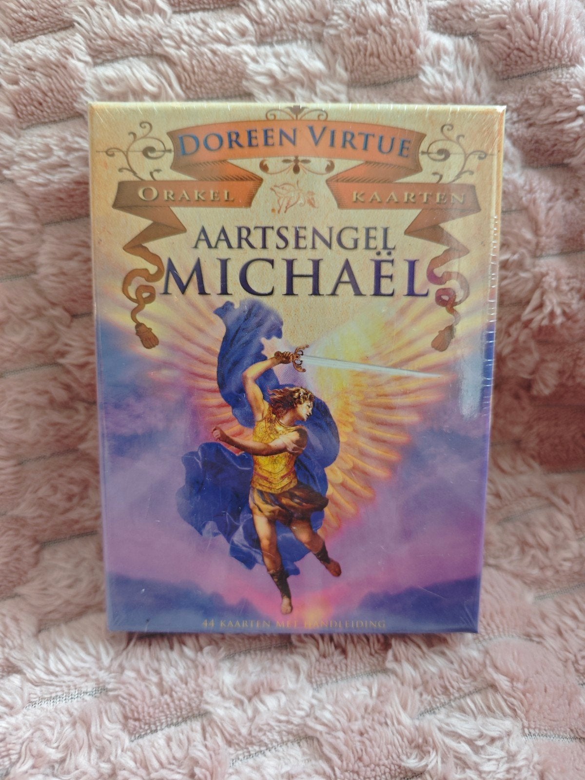 Aartsengel Michaël Orakelkaarten - Doreen Virtue, Boeken, Spiritualiteit algemeen, Overige typen, Nieuw, Ophalen of Verzenden