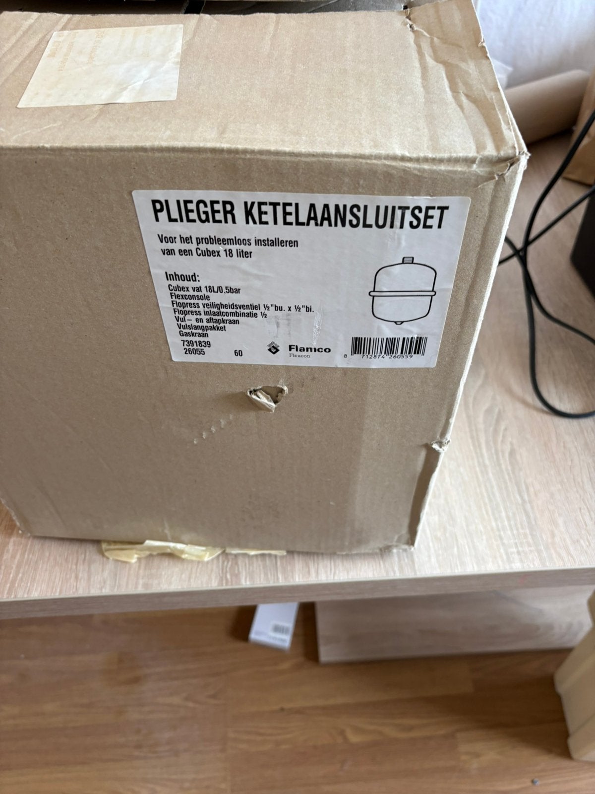 Ketel aansluitset, Ophalen, Geiser, Minder dan 20 liter, Minder dan 3 jaar oud