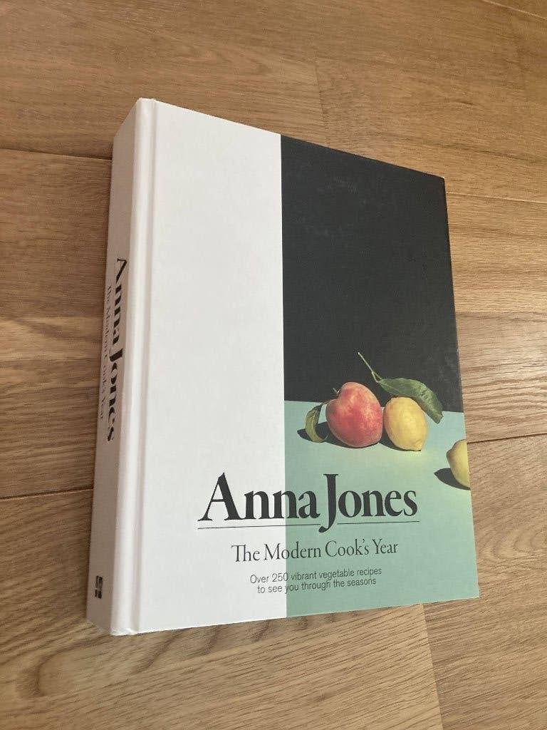 Anna Jones - The Modern Cook's Year kookboek, Boeken, Gelezen, Verzenden, Gezond koken, Voorgerechten en Soepen