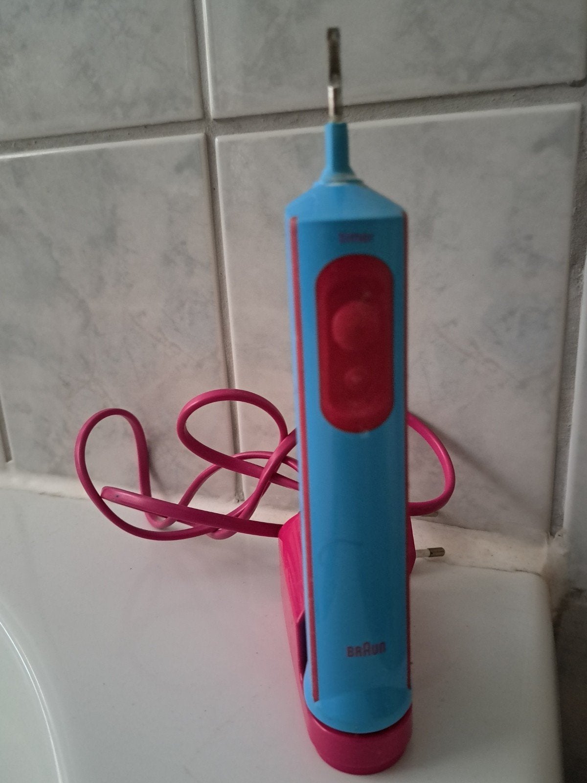 Oral B elektrische tandenborstel, Ophalen of Verzenden, Tandenborstel