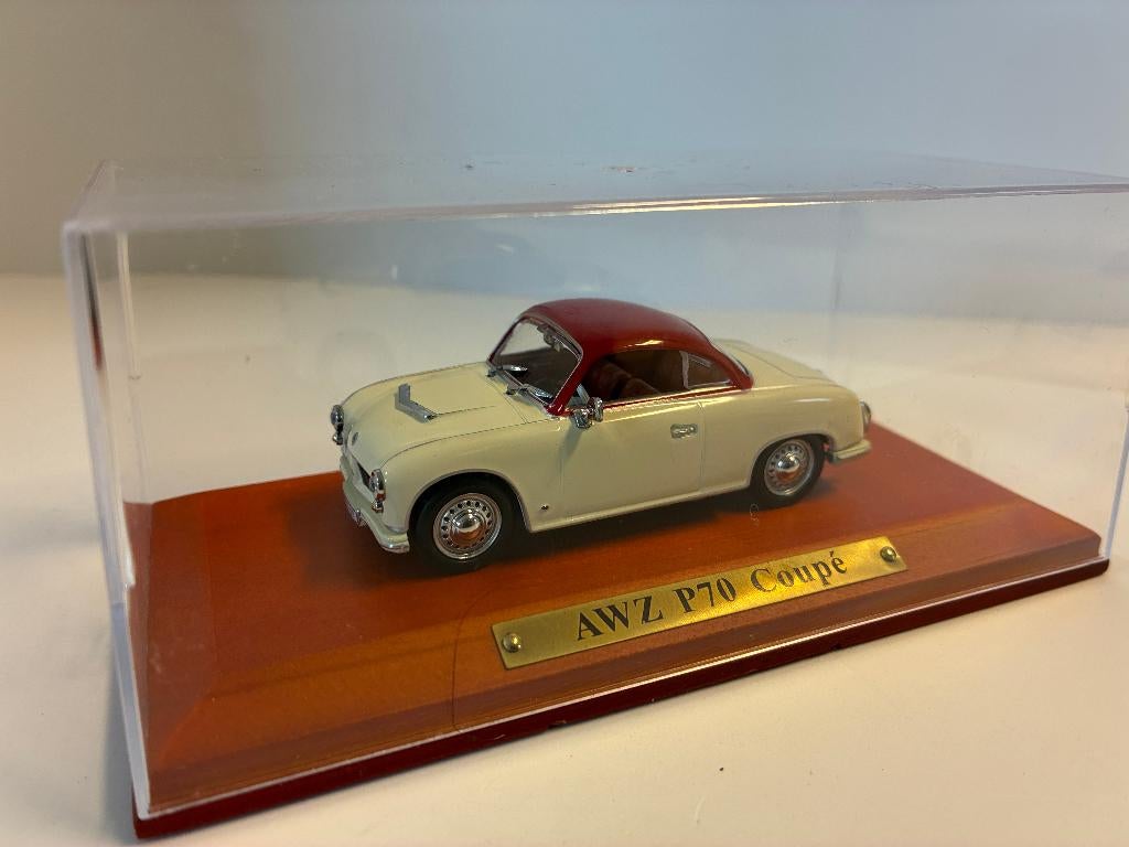 27450: AWZ P70 Coupe - Atlas 1:43, Hobby en Vrije tijd, Modelauto's | 1:43, Auto, Ophalen of Verzenden, Zo goed als nieuw, Bachsatztstr. 54 D 72131 Ofterdingen, Germany