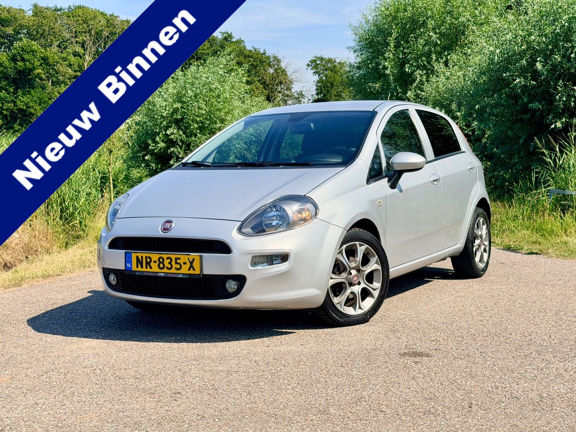 Fiat Punto Evo 0.9 TwinAir Lounge Clima PDC Cruise Control 1, Auto's, Fiat, Voorwielaandrijving, Gebruikt, 49 €/maand, Origineel Nederlands