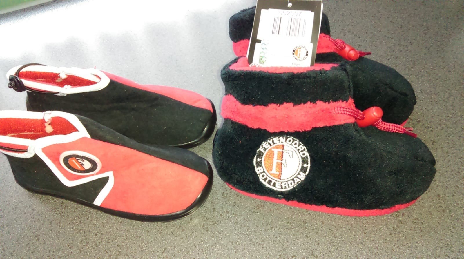 Feyenoord kinder sloffen/pantoffels, Verzenden, Nieuw, Jongetje of Meisje, Slofjes