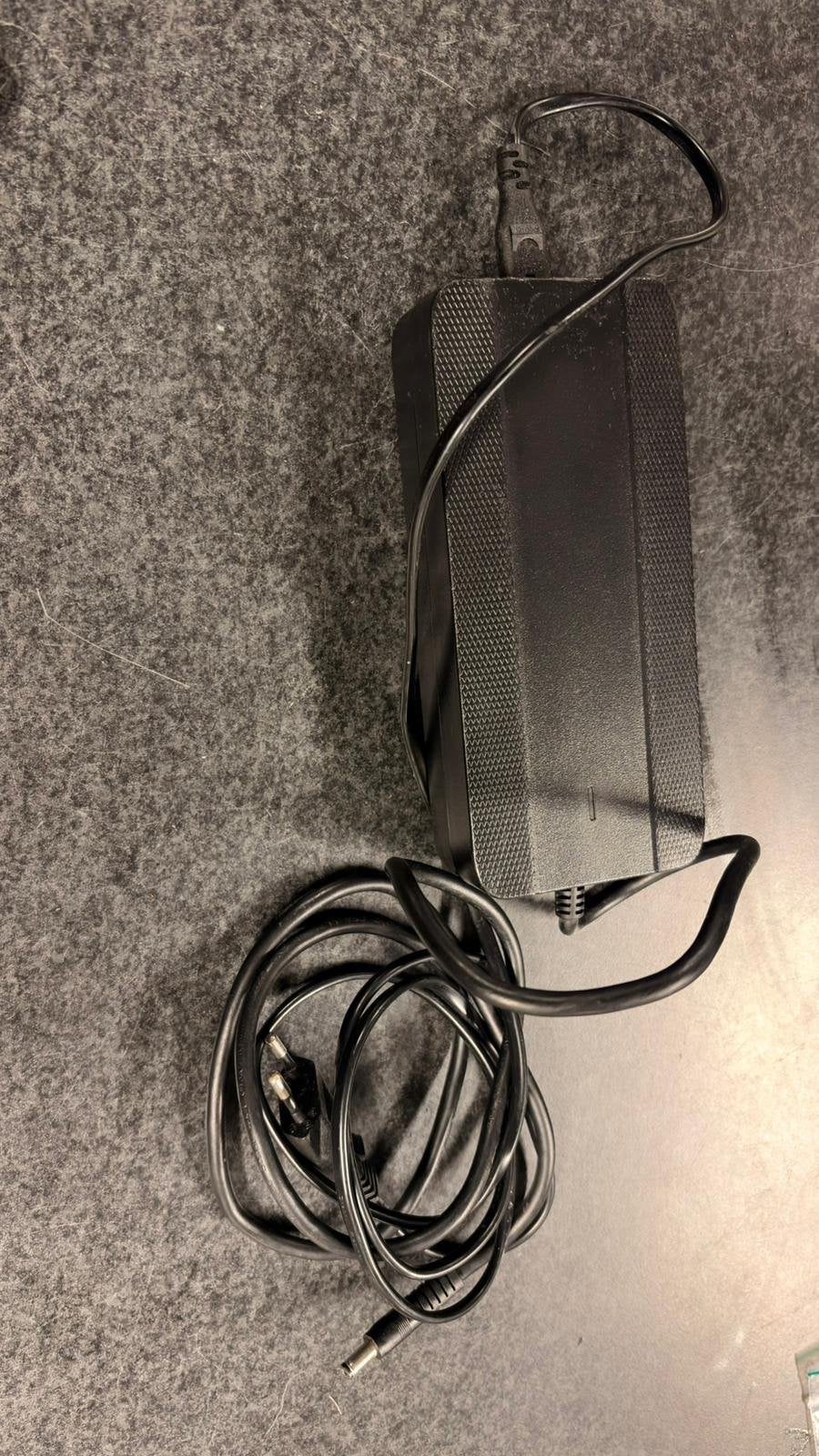 Qwic RD10 / RD11 oplader, Ophalen of Verzenden, Gebruikt