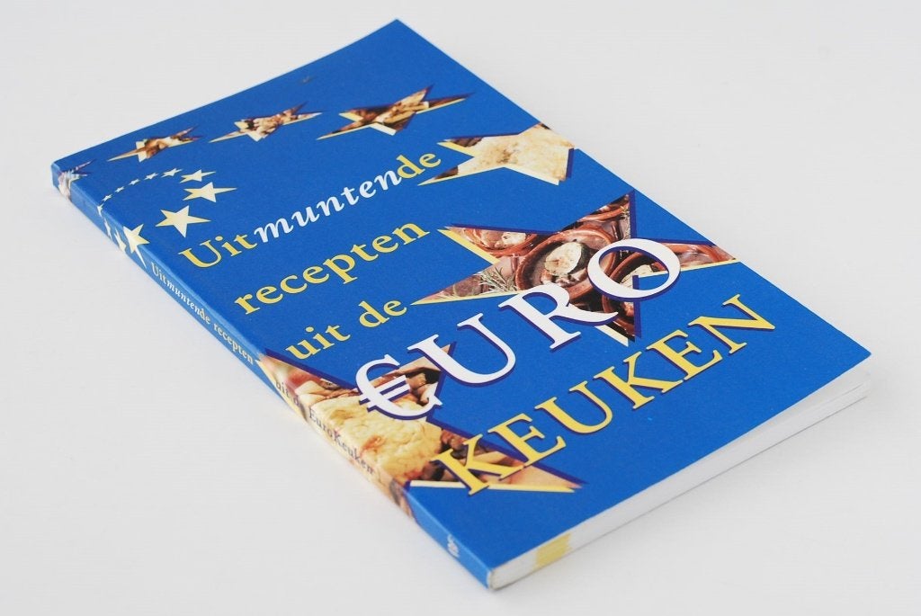 Uitmuntende recepten uit de Euro keuken - Kookboek 2001, Verzenden, Europa, Leo van Mierlo, Zo goed als nieuw