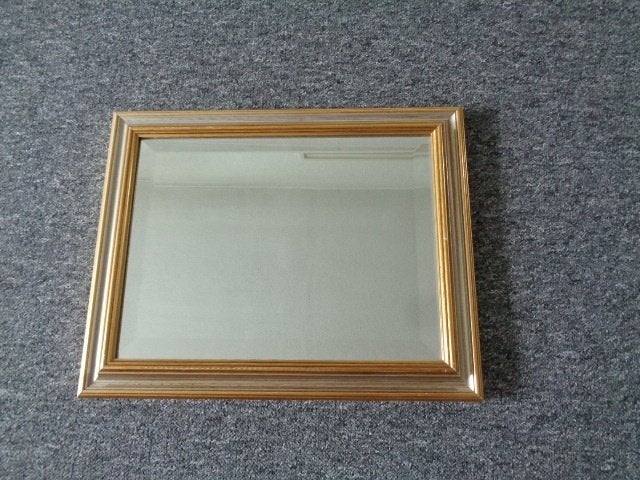 Spiegel met fraaie zilver met goudkleurige lijst, facet, Ophalen of Verzenden, Rechthoekig, Minder dan 50 cm, Minder dan 100 cm