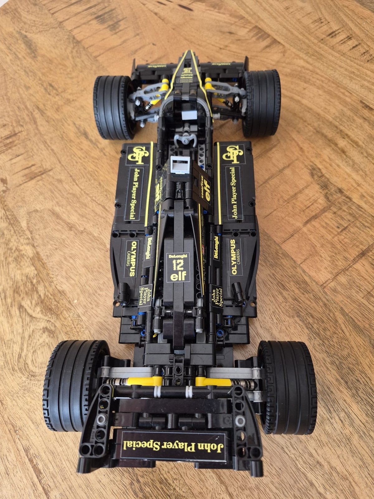 Legendarische Ayrton Senna John Player Special Auto, Ophalen, Zo goed als nieuw