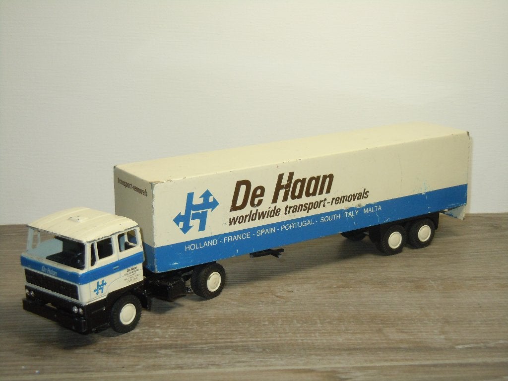 Daf 2800 Truck Trailer de Haan - Lion Car 1:50, Hobby en Vrije tijd, Modelauto's | 1:50, Gebruikt, Bus of Vrachtwagen, Lion Toys