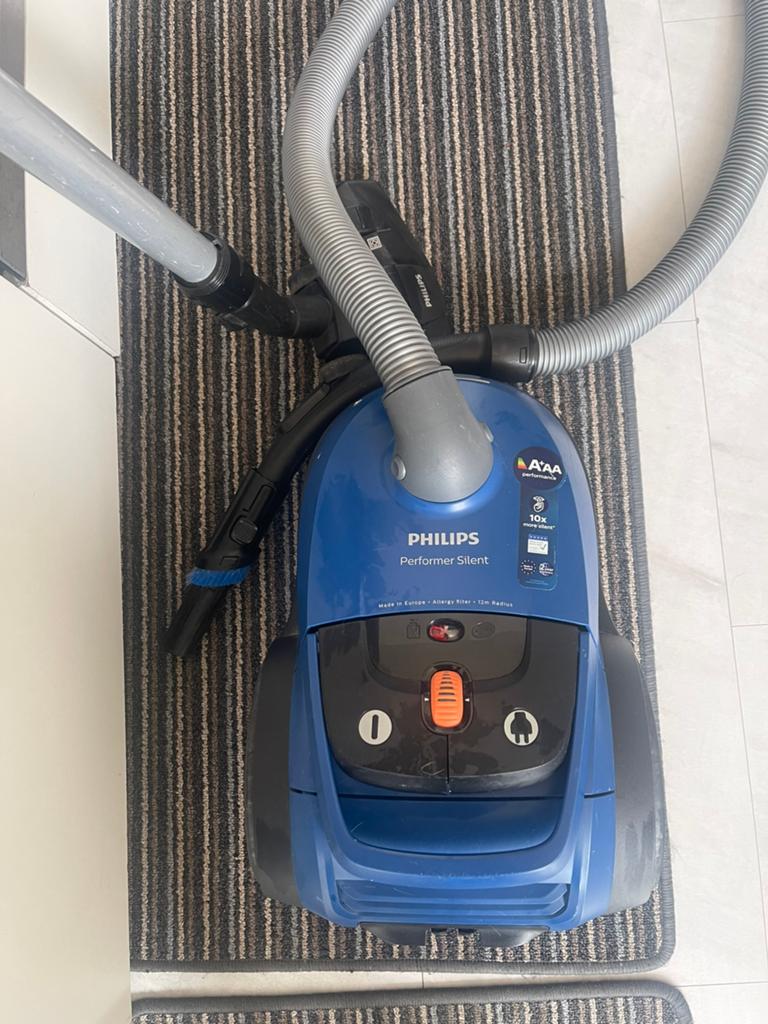 Stofzuiger Philips Performer Silent FC8779/09, Witgoed en Apparatuur, Stofzuigers, Ophalen of Verzenden, Zo goed als nieuw