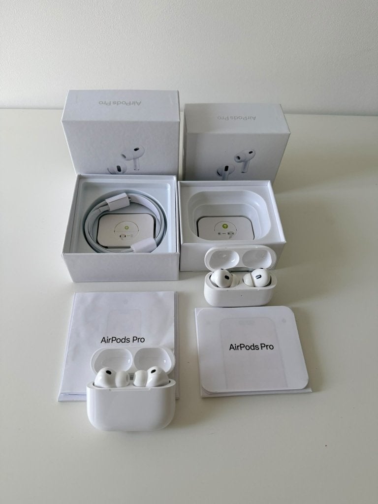 Airpods pro 2 & 3, Bluetooth, Nieuw, Ophalen of Verzenden, In oorschelp (earbud)
