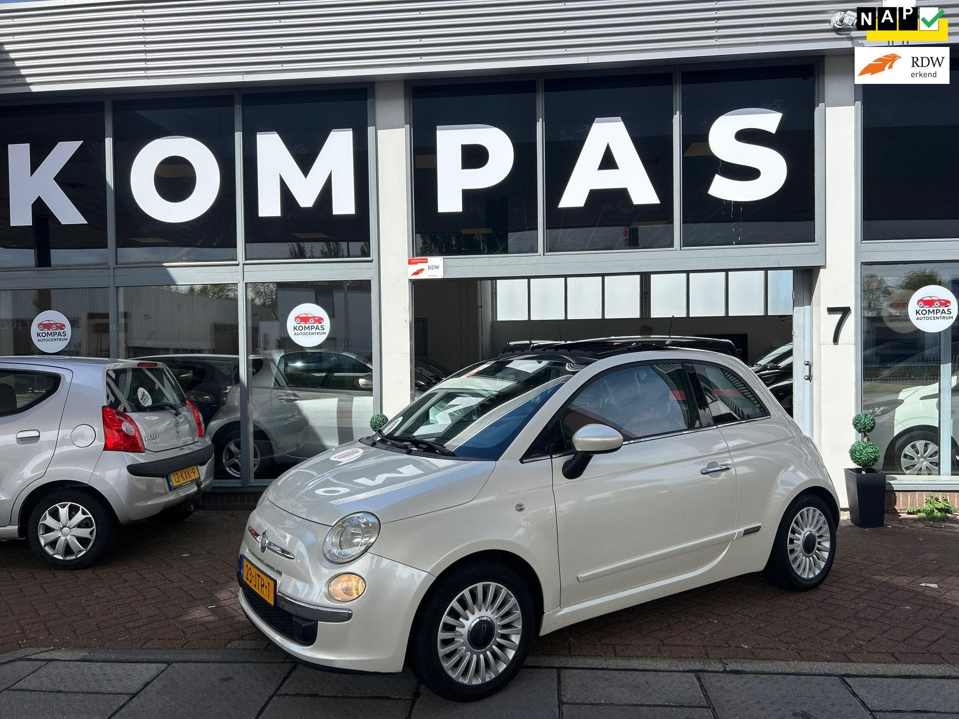 Fiat 500 1.2 Lounge |AUTOMAAT|CARPLAY|NAP|PANO|AIRCO|NW.Apk|, Euro 5, Gebruikt, 1242 cc, USB