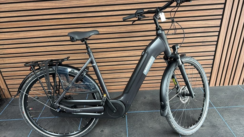 Batavus Altura en Bosch Smart 75nh | 500Wh | slechts 370 km, 55 tot 59 cm, Ophalen, Zo goed als nieuw, Batavus