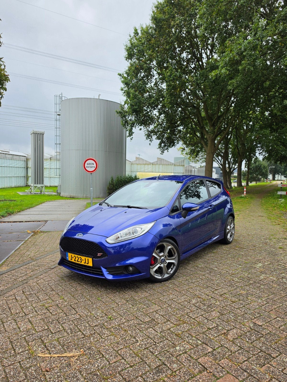 Ford Fiësta 1.6 Ecoboost 3DR 2015 Blauw, Voorwielaandrijving, 1063 kg, Zwart, 4 cilinders