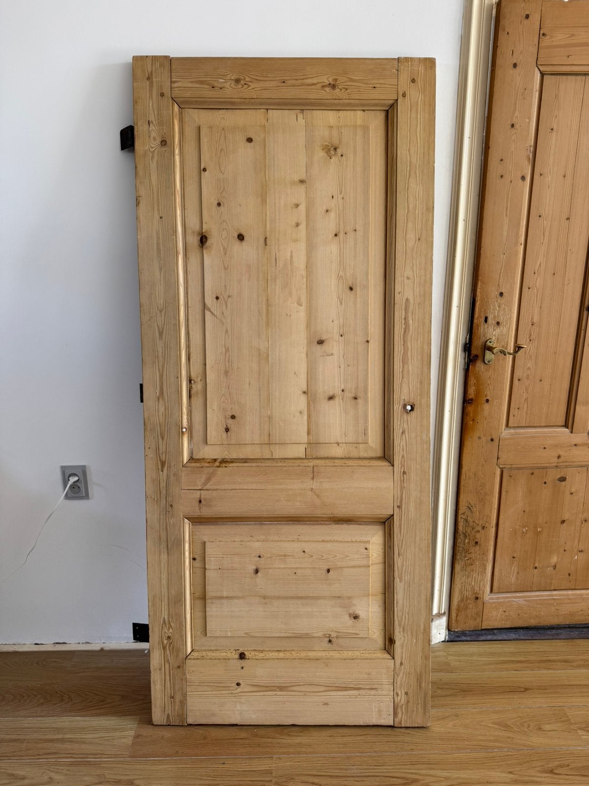Antieke houten deur, Ophalen
