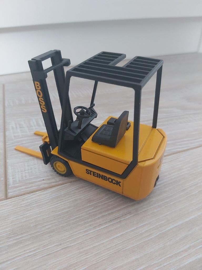 Steinbock Boss elektrische hydr. vorkheftruck in de OVP 1/25, Ophalen of Verzenden, Nieuw, Overige typen