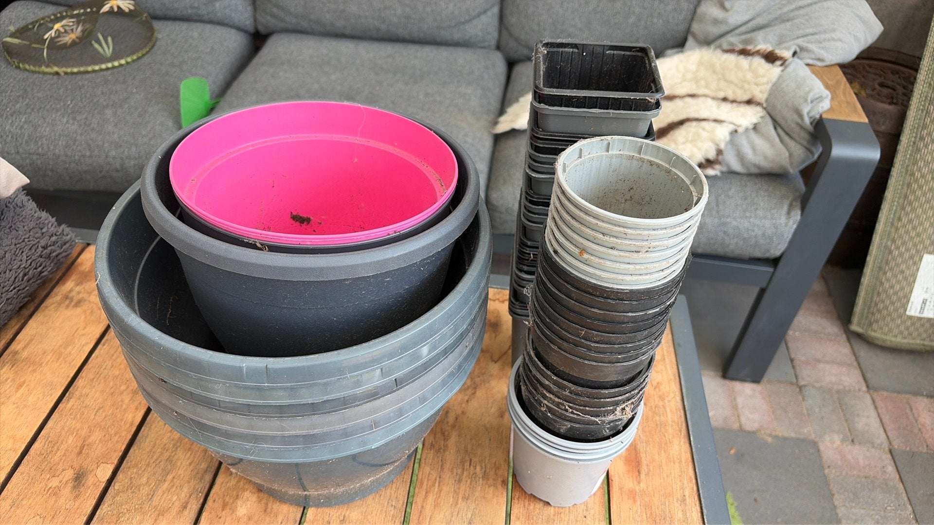 Plastic bloempotten/ stekpotten, Tuin en Terras, Ophalen, Kunststof, Gebruikt, Rond