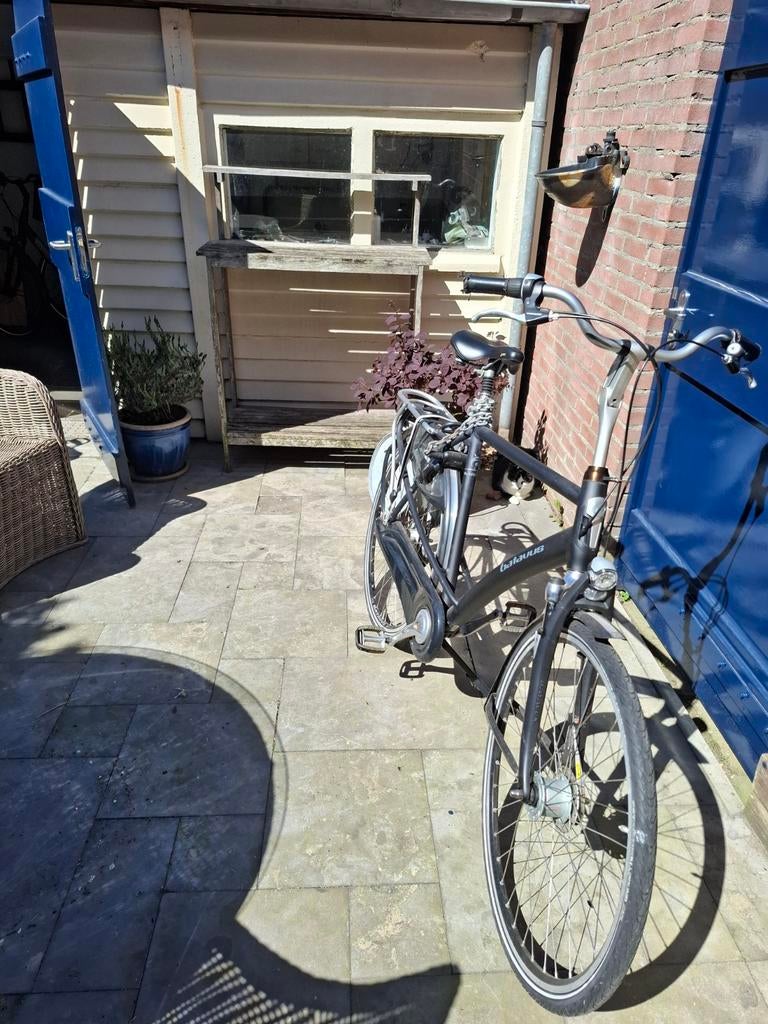 Batavus Mambo zwart - gebruikt, Fietsen en Brommers, Fietsen | Dames | Damesfietsen, Ophalen, Gebruikt, Versnellingen, Batavus