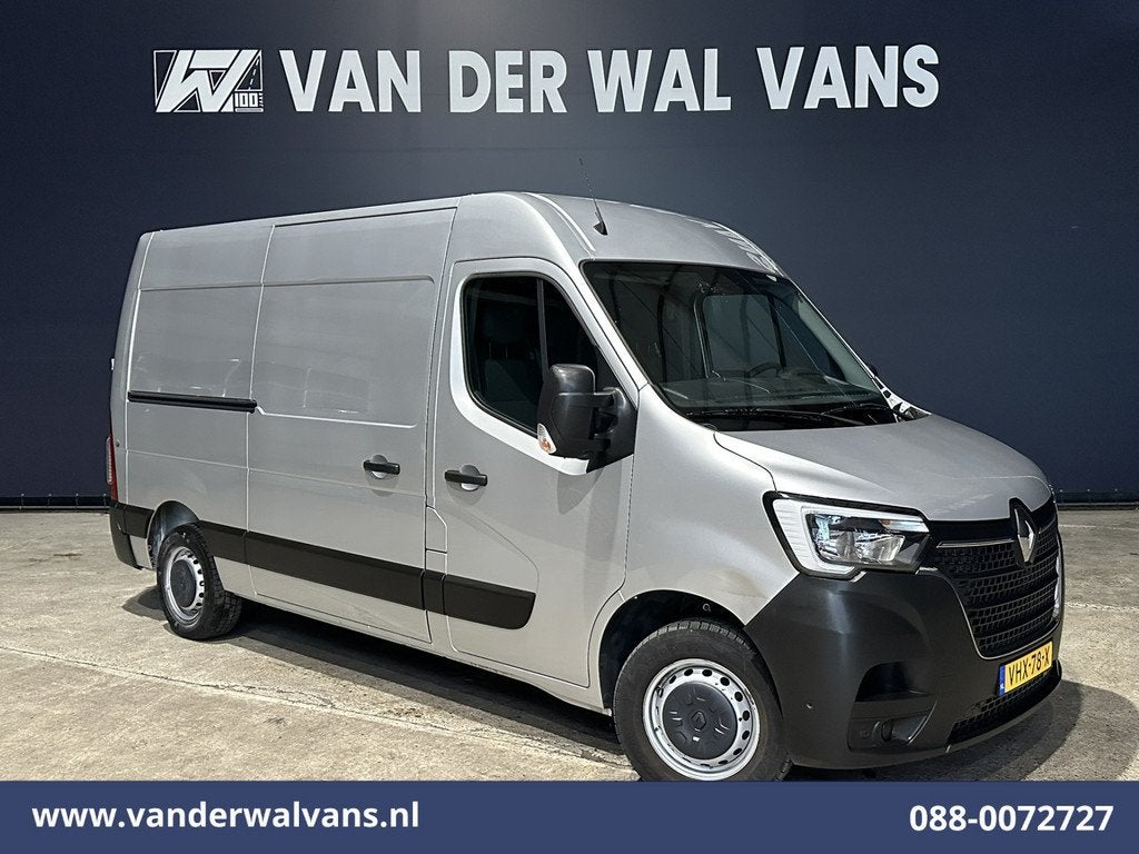 Renault Master 2.3 dCi 136pk L2H2 Euro6 Airco | Camera | Nav, Auto's, Bestelauto's, Voorwielaandrijving, Gebruikt, 4 cilinders