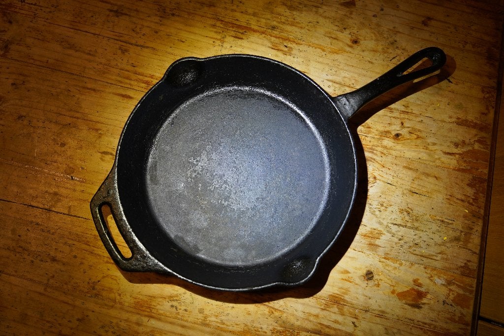 Gietijzeren koekenpan / frying pan 30/25 cm, Ophalen, Koekenpan, Gietijzer, Overige merken