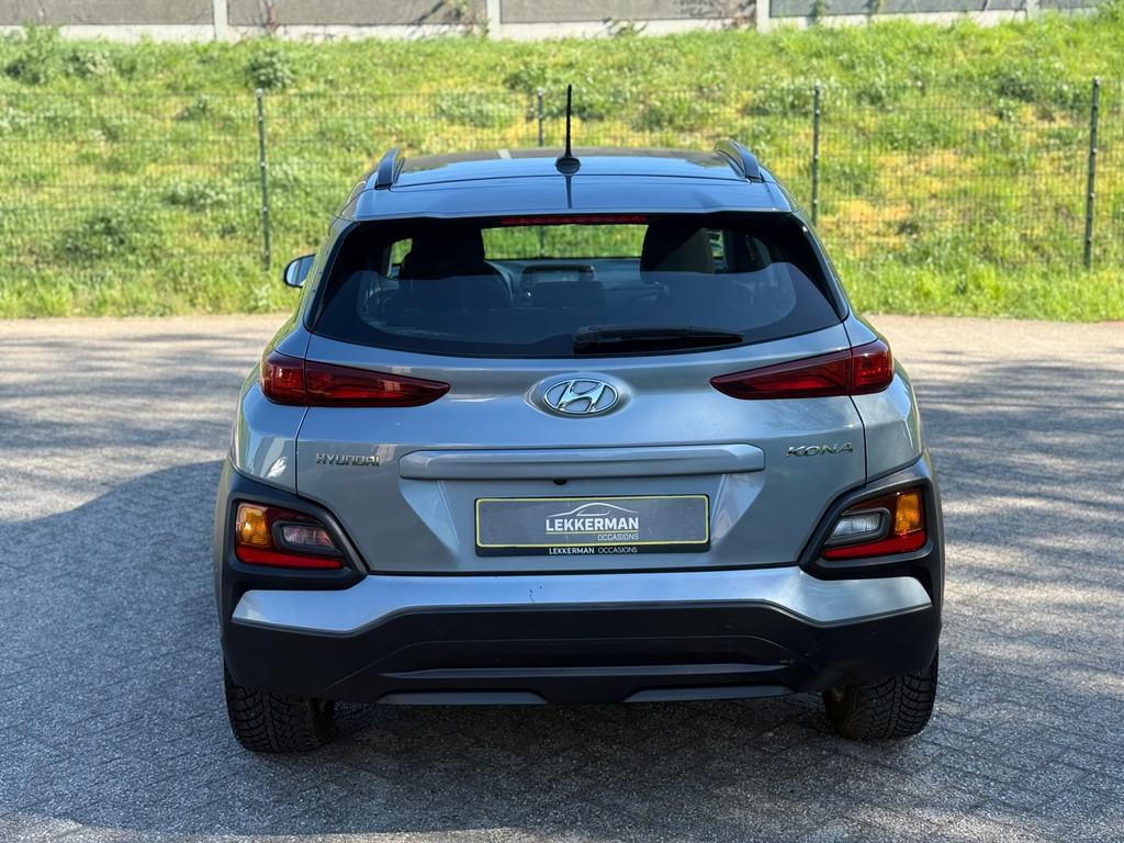 Hyundai Kona 1.6 T-GDI Fashion AUTOMAAT I CAMERA I PDC I CAR, Gebruikt, 1591 cc, 4 cilinders, Leder en Stof