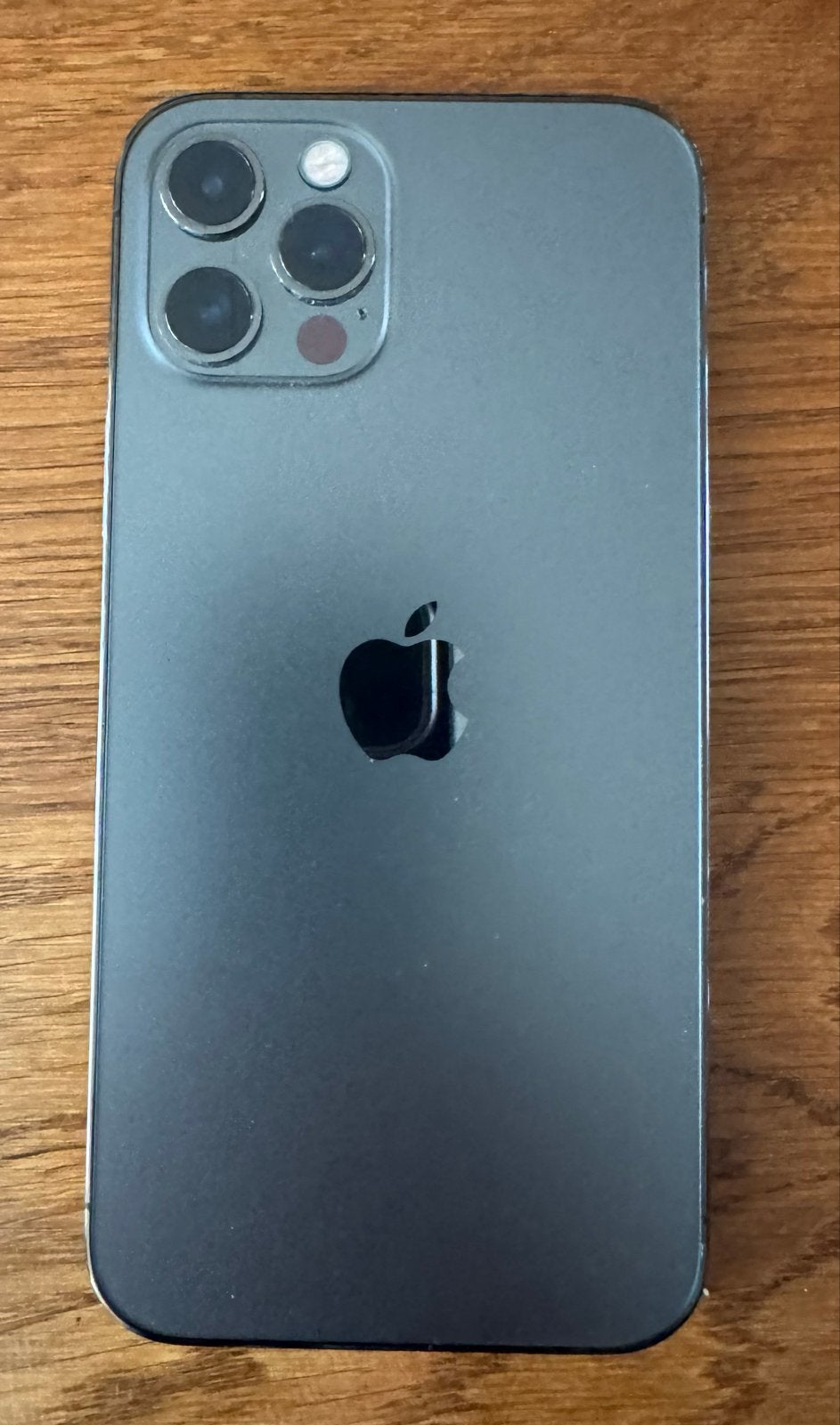 iPhone 12 Pro 128GB Spacegrijs met hoesjes, Telecommunicatie, Zonder simlock, Grijs, Zonder abonnement, 85 %