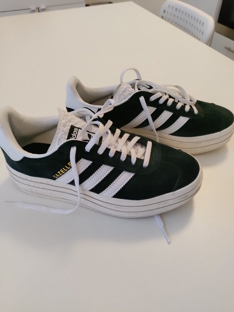Adidas Gazelle bold shoes suede black dame size 39, Ophalen of Verzenden, Zo goed als nieuw, Zwart, Sneakers of Gympen