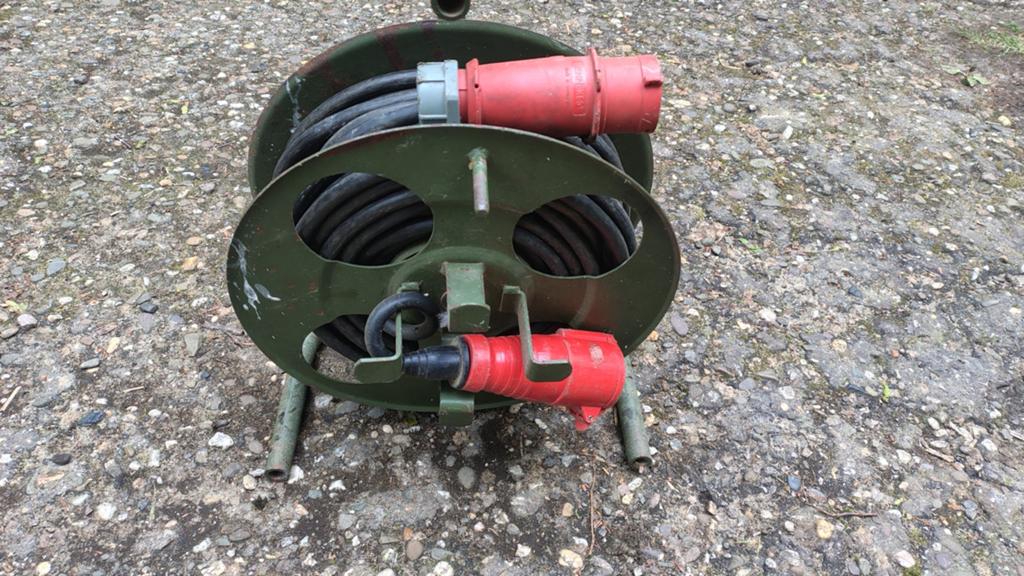 Kracht kabel op haspel., Ophalen, Gebruikt, Tuinslang