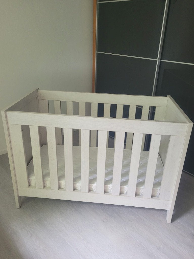 BABYKAMER met toebehoren., Ophalen, Zo goed als nieuw, Jongetje of Meisje