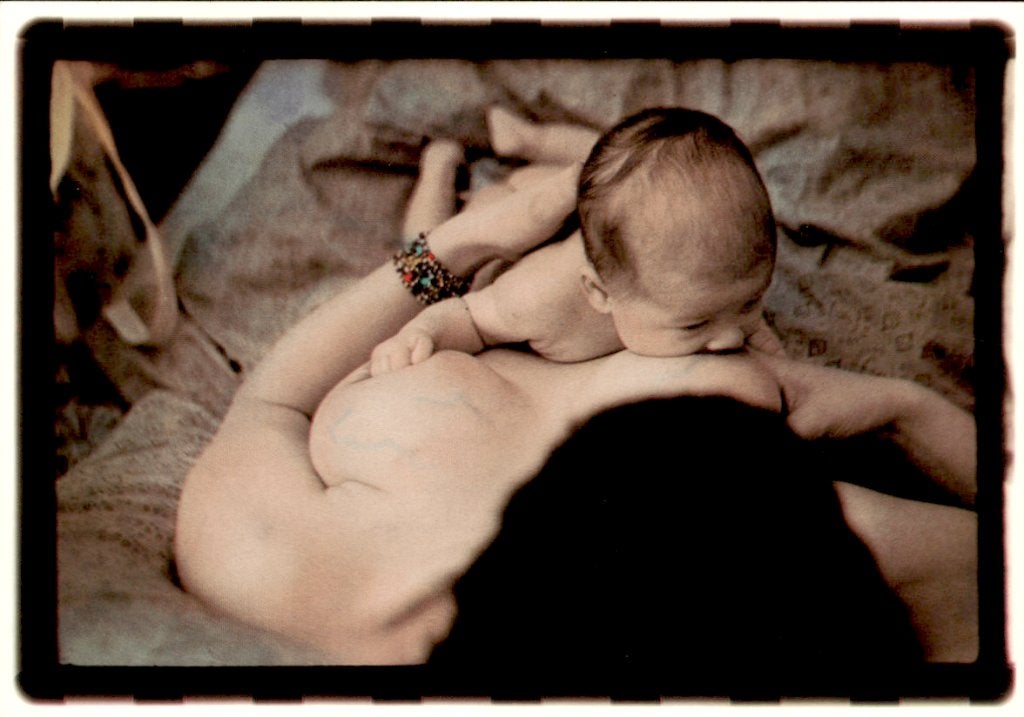 baby op buik moeder, Jan Saudek, Ophalen of Verzenden, 1980 tot heden, Ongelopen, Overige thema's