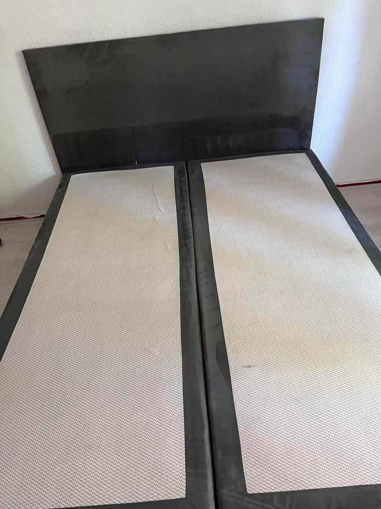 Boxspring 160x200 zonder matras - Zo goed als nieuw, Ophalen, Tweepersoons, Zo goed als nieuw, 200 cm