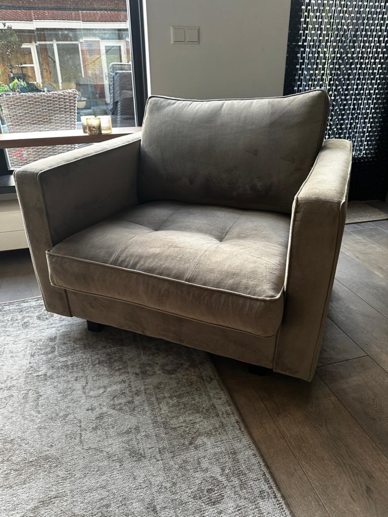 Comfortabele taupe Velours Fauteuil - Zo goed als nieuw, Huis en Inrichting, Fauteuils, Ophalen of Verzenden, Zo goed als nieuw