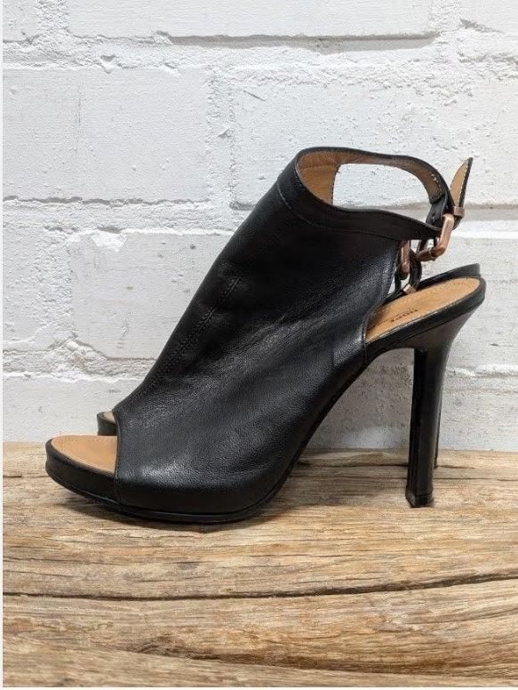 Hope Ringstrand Soderberg - Leren hakken maat 40 - ZGAN, Kleding | Dames, Pumps, Zwart, Ophalen of Verzenden, Zo goed als nieuw
