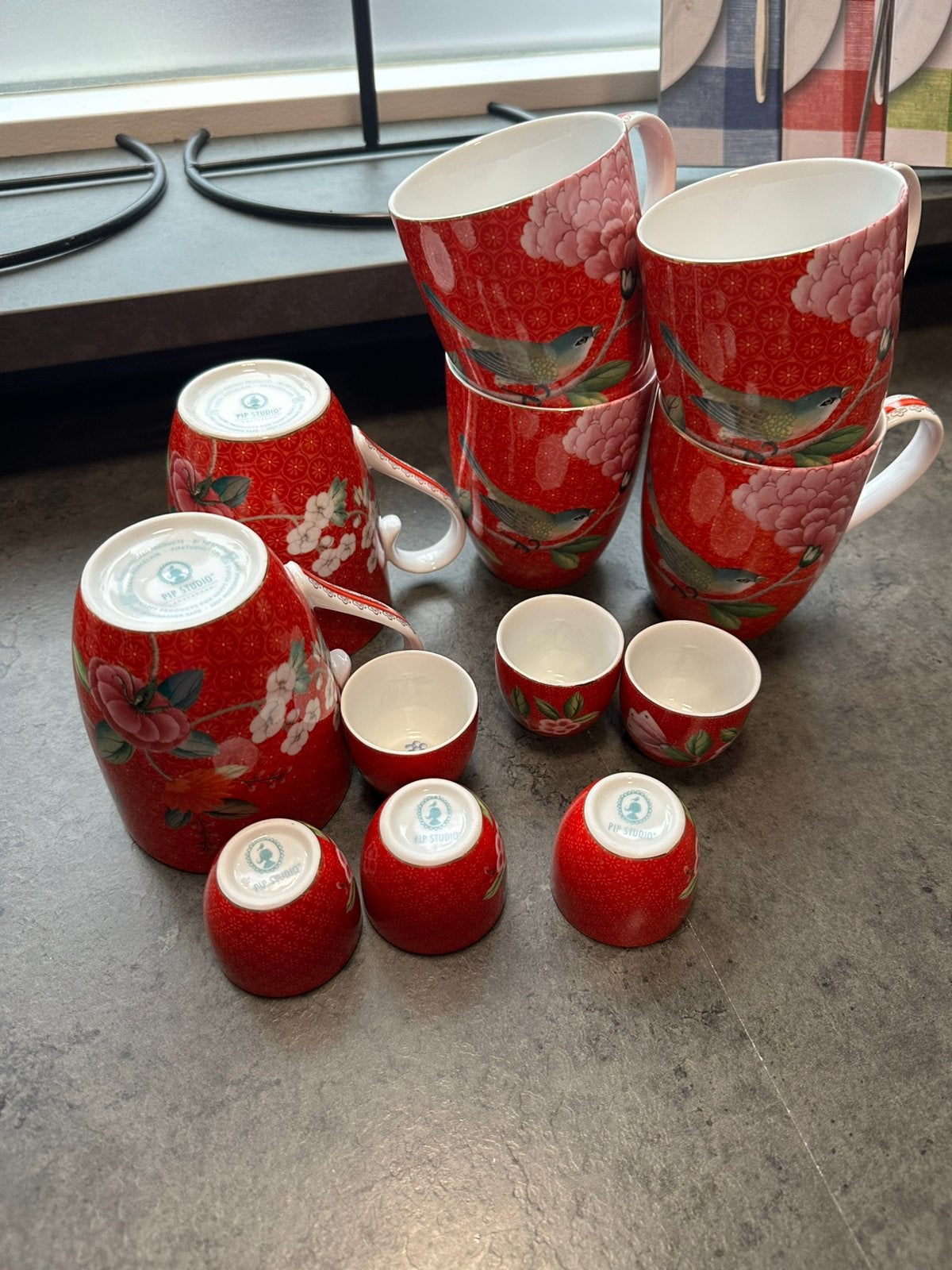 Pip mokken 6 x + eierdopjes 6 x, Ophalen, Nieuw, Overige stijlen, Kop(pen) en/of Schotel(s)
