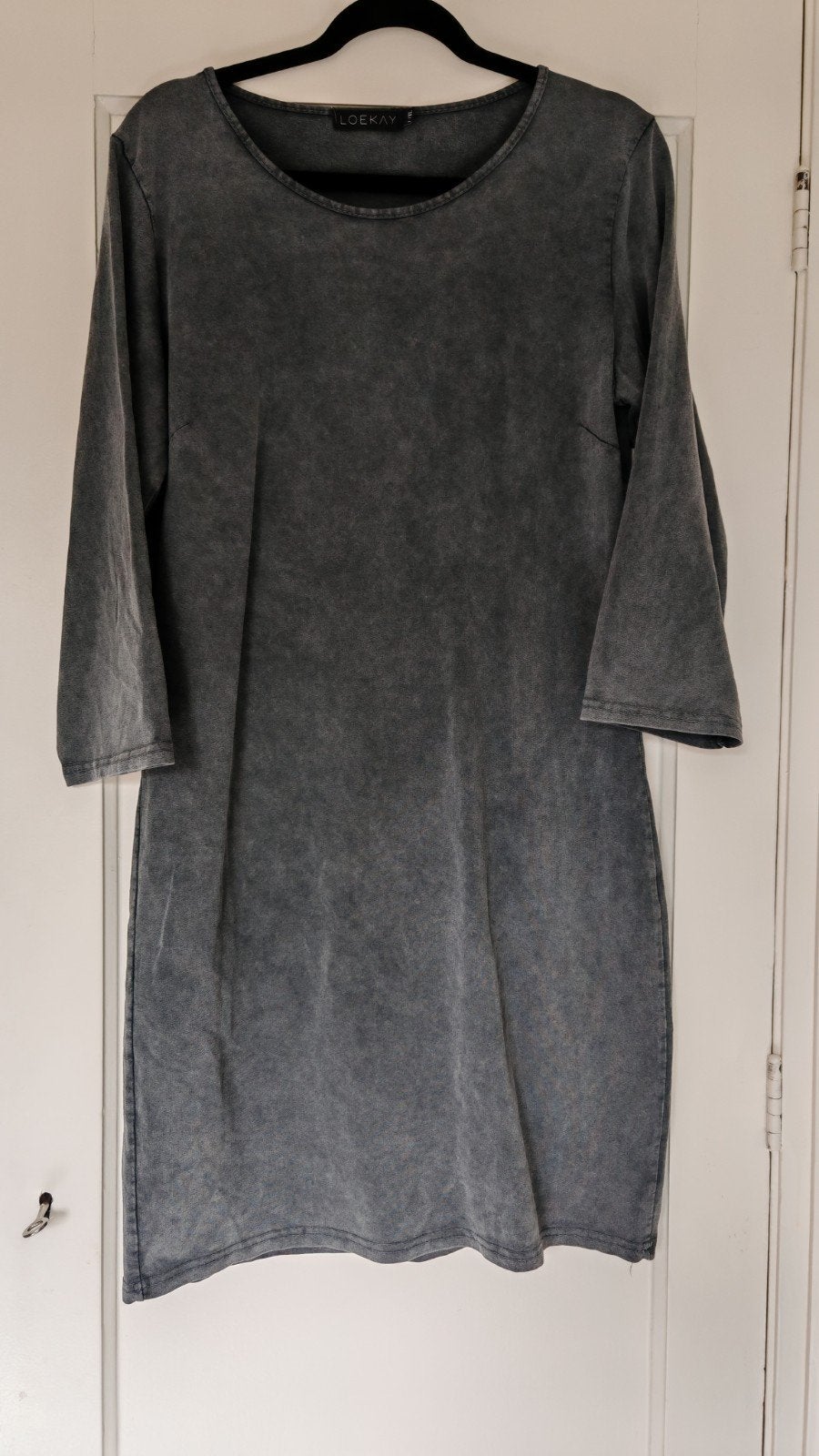 Nieuwe grijze jurk Loekay, maat L/XL, Maat 46/48 (XL) of groter, Nieuw, Ophalen of Verzenden, Grijs