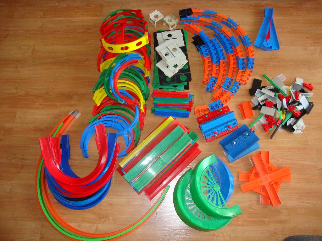 Darda baan + werkende auto, Overige merken, Opwindmechanisme, Ophalen of Verzenden, Met looping
