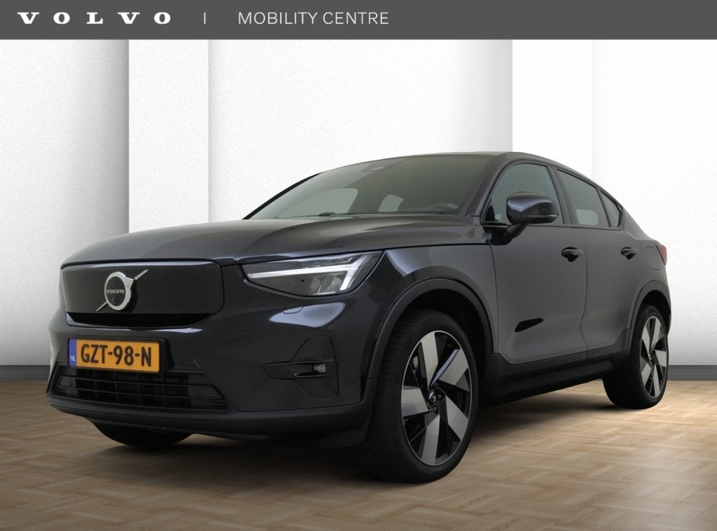 Volvo C40 Extended Ultimate Dark 82 kWh | Stoelverwarming |, Auto's, Volvo, Bedrijf, Te koop, C40, 360° camera, ABS, Achteruitrijcamera