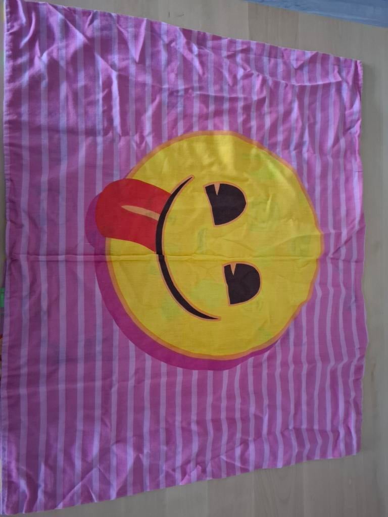 Emoji Dekbedovertrek en Kussensloop, Kinderen en Baby's, Kinderkamer | Beddengoed, Gebruikt, Jongetje of Meisje, Dekbedovertrek