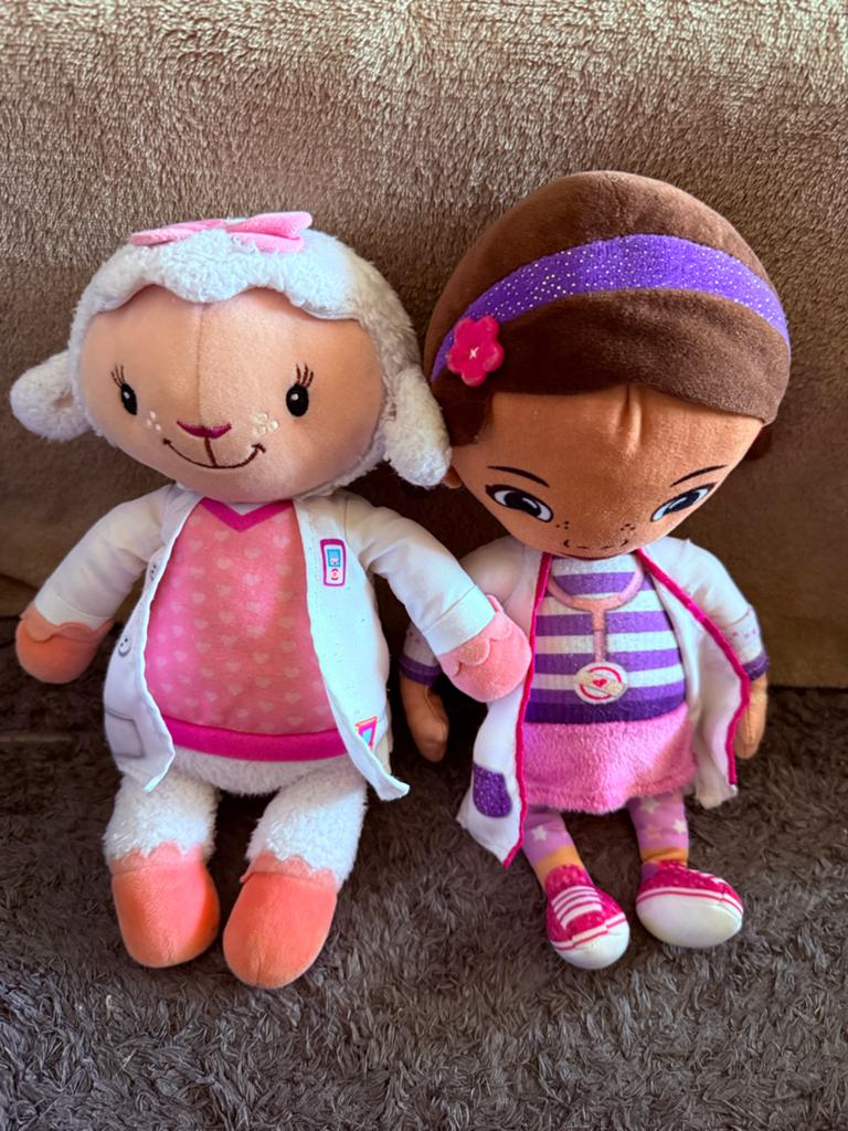 Knuffels Doc McStuffins en Lammetje, Kinderen en Baby's, Gebruikt, Disney, Overige typen, Ophalen of Verzenden