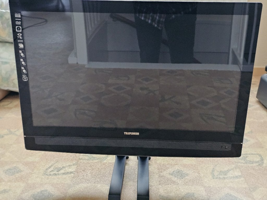 Telefunken LCD 2409FHDVD, Gebruikt, 50 Hz, LCD, Ophalen