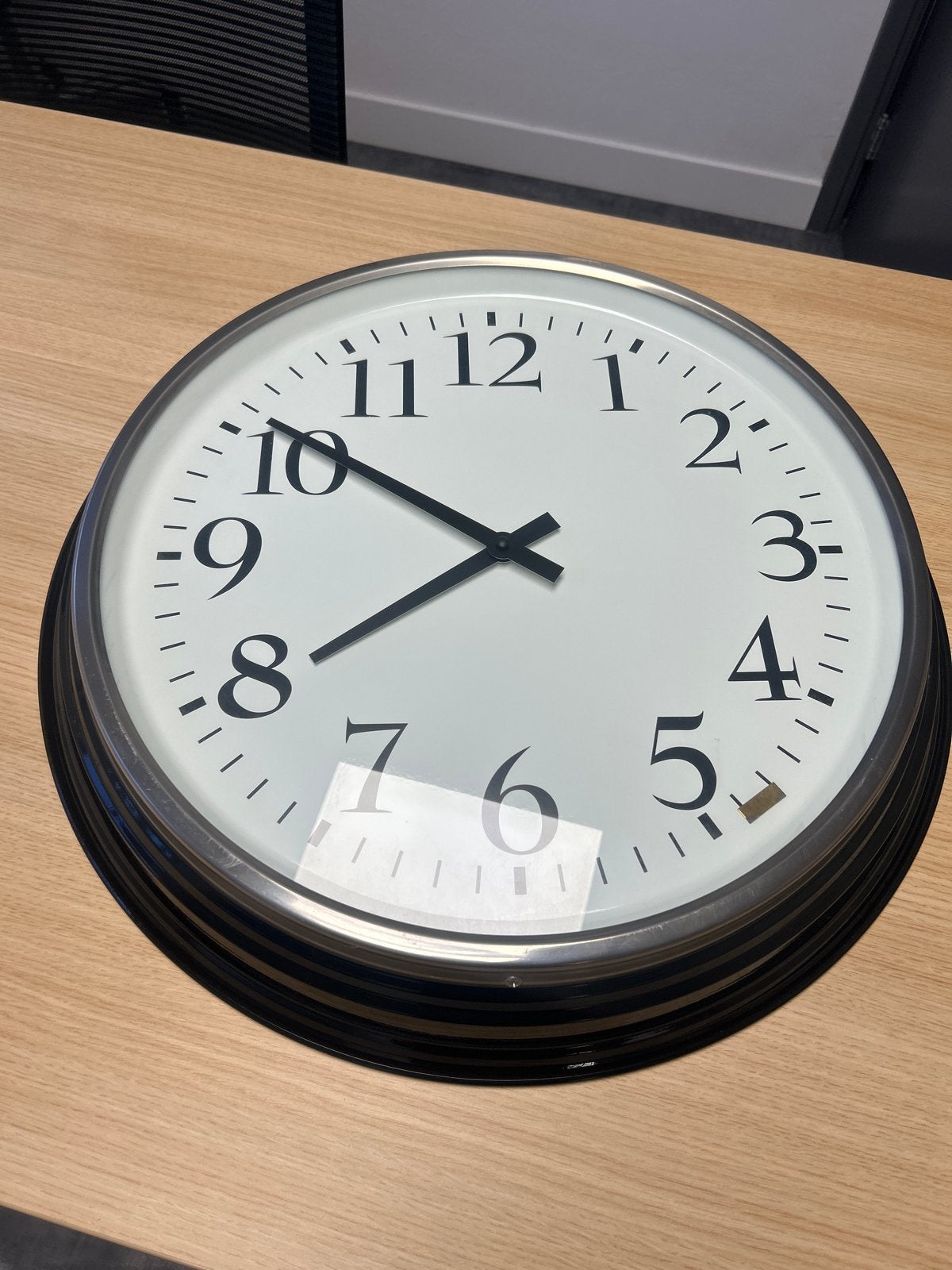 Grote ronde wandklok - IKEA - Zwart/Zilver, Ophalen, Wandklok, IKEA, Analoog