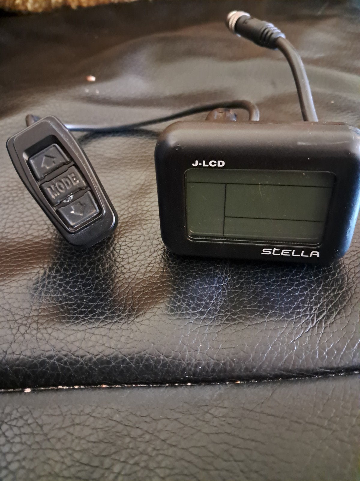 Stella fietscomputer Dolce J-Lcd. Zo goed als nieuw!, Ophalen of Verzenden, Snelheidssensor, Zo goed als nieuw