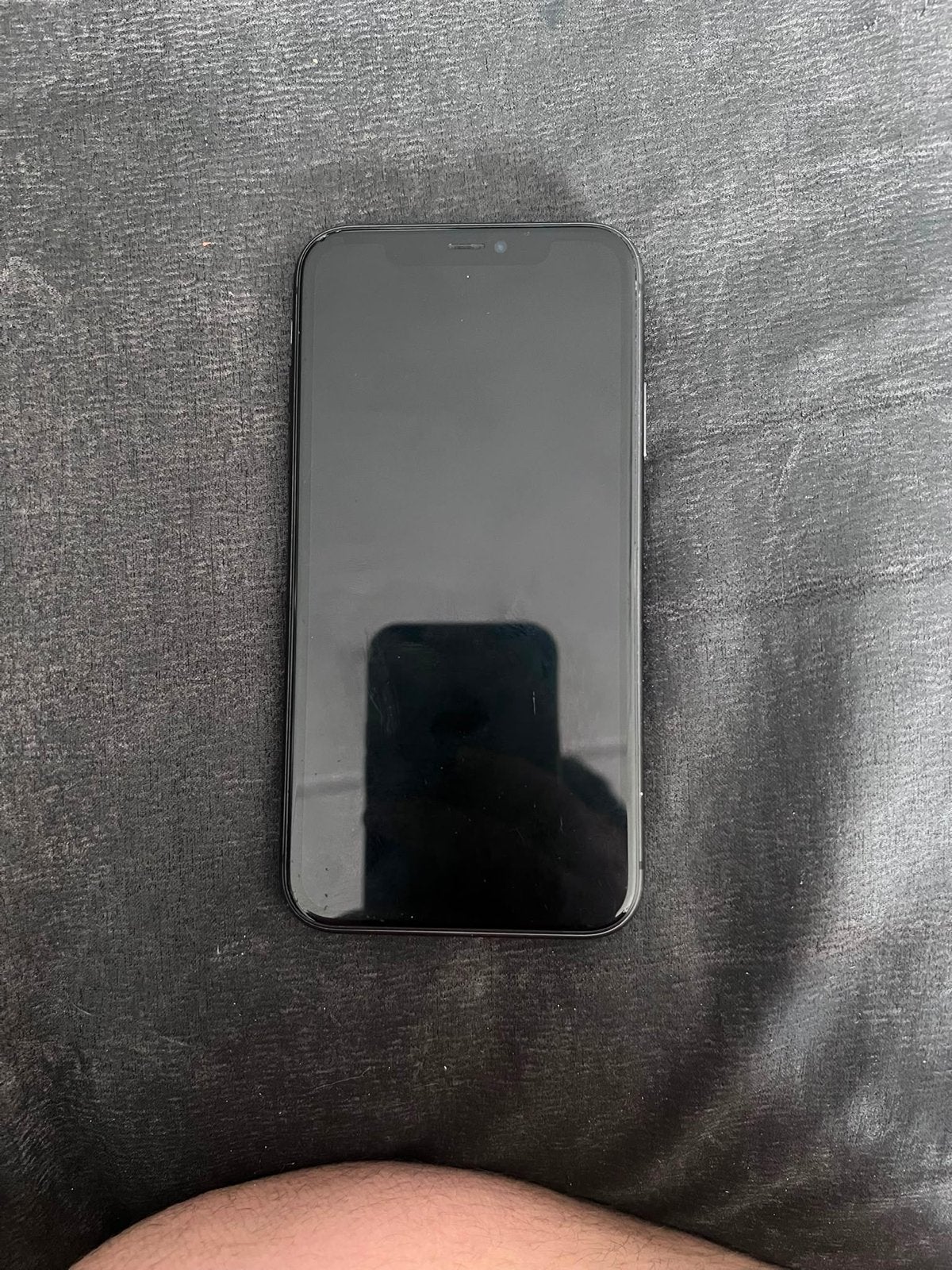 iPhone 11 Zwart 64GB - Goede staat, 81% batterij, Gebruikt, Zwart, 82 %, 64 GB