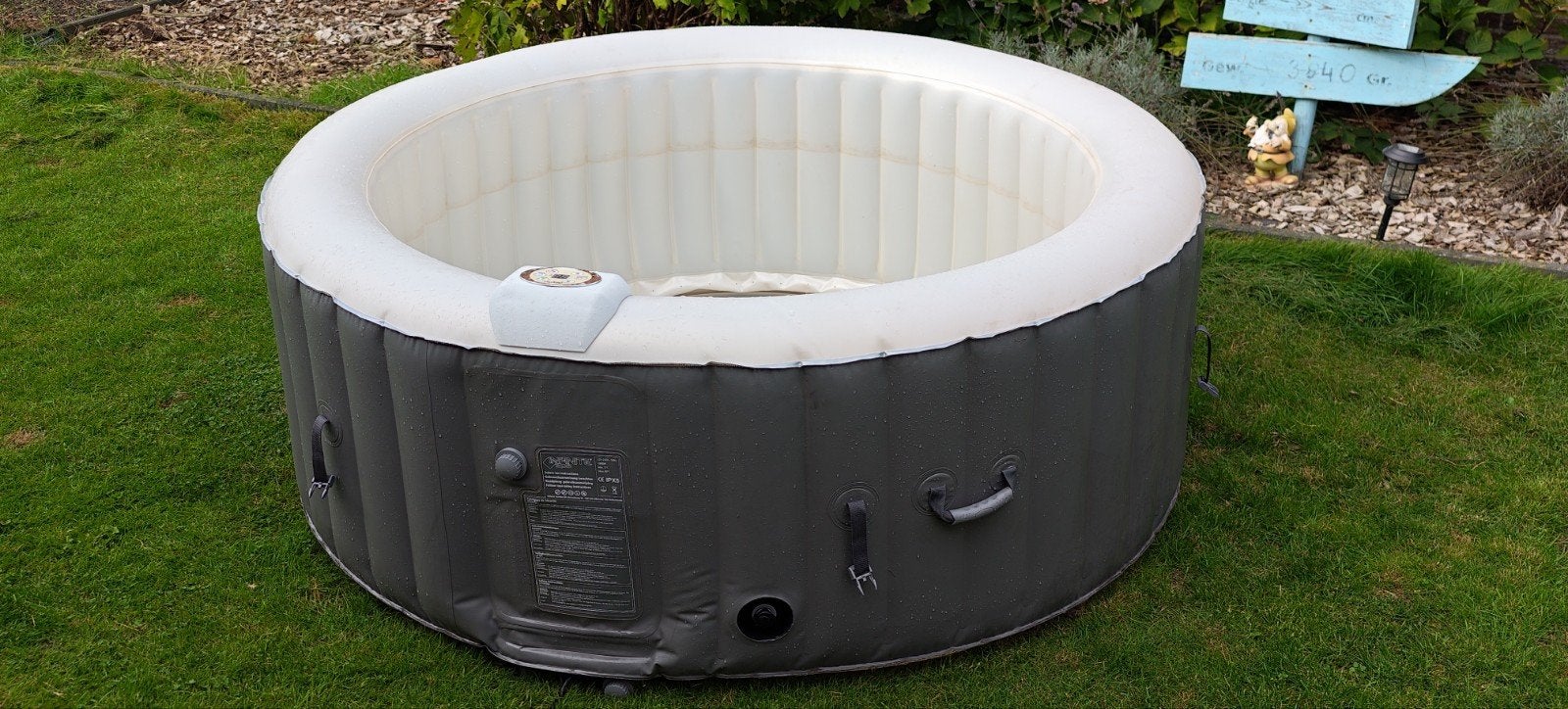 Infinite Spa Xtra 800 opblaasbare jacuzzi met hoes, Ophalen of Verzenden, Zo goed als nieuw, Afdekzeil, Opblaasbaar