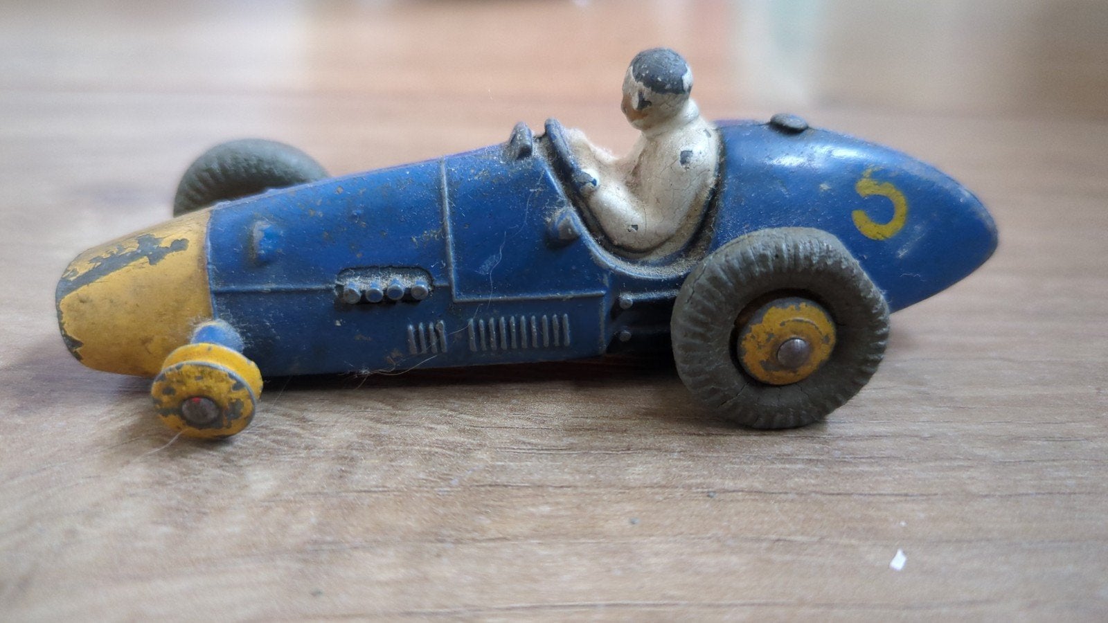 Dinky Toys Ferrari 500 Formula 2 Race auto - Vintage, Ophalen of Verzenden, Gebruikt, Auto, Overige merken