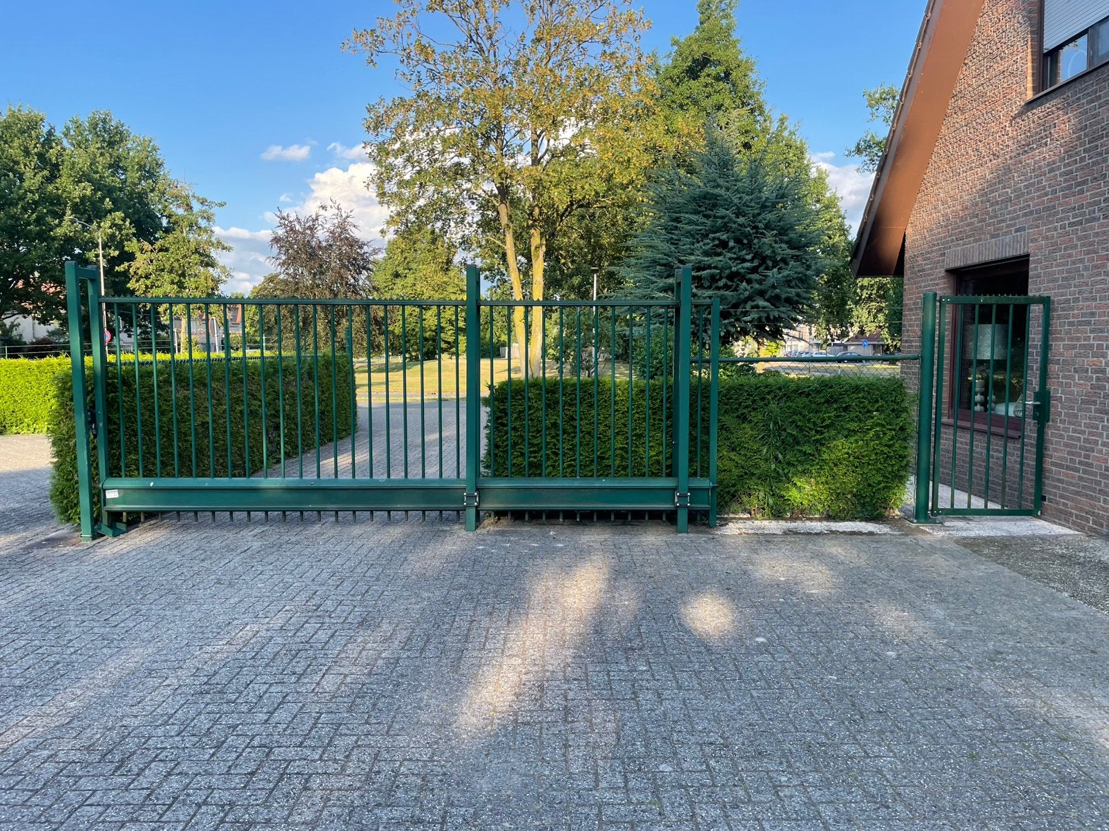 Compl. Heras hekwerkset – ca. 40 meter + schuifpoort poorten, Tuin en Terras, Ophalen, Met poort, Aluminium, Zo goed als nieuw