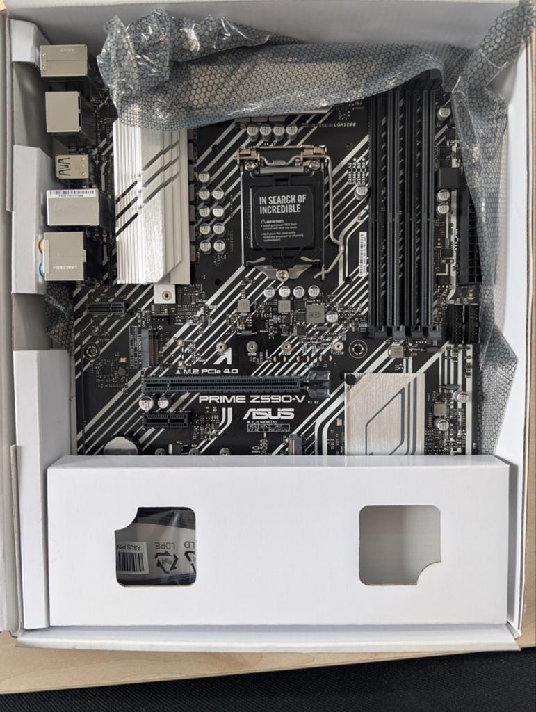 Asus Prime Z590-V moederbord (socket 1200 ATX), Computers en Software, Moederborden, Zo goed als nieuw, Intel, DDR4, Ophalen of Verzenden