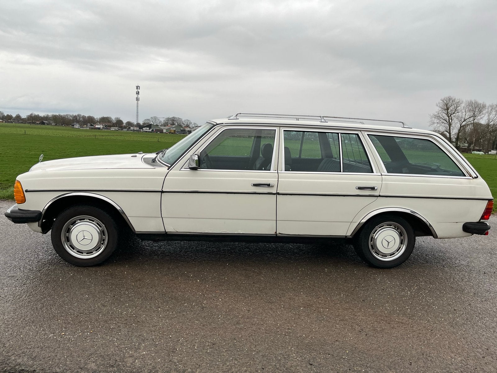 Mercedes 200t 1985 project, ruilen of te koop, Ophalen of Verzenden